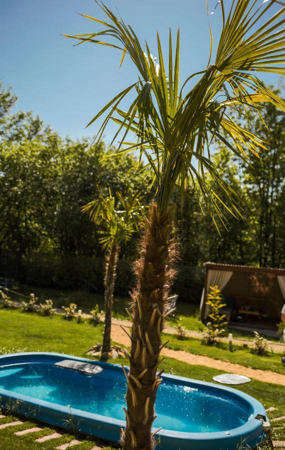 Aloha Glamp - Okragle Domki Przy Rzece - Balia I Sauna - Energylandia Zagornik Bagian luar foto