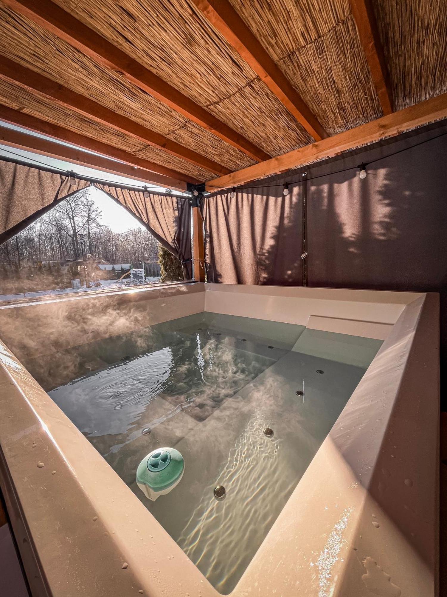 Aloha Glamp - Okragle Domki Przy Rzece - Balia I Sauna - Energylandia Zagornik Bagian luar foto