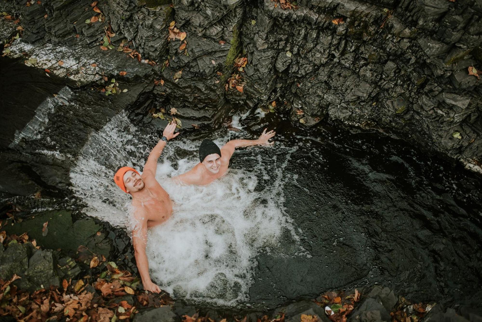 Aloha Glamp - Okragle Domki Przy Rzece - Balia I Sauna - Energylandia Zagornik Bagian luar foto